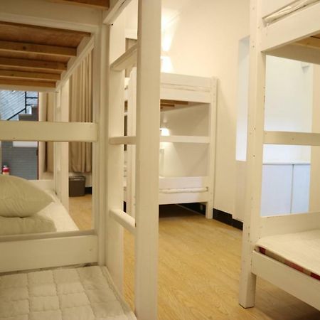 Beijing Leo Courtyard Pansiyon Dış mekan fotoğraf